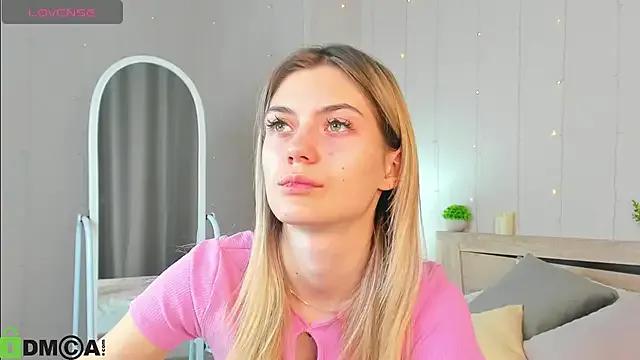 Cherry_Price — fingers in pussy