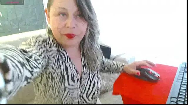 CINTHIA1609 — Freechat on StripChat