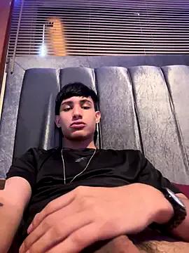 cody_fox10 — SHOWW CUMM