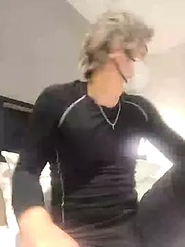 da--------i on StripChat 