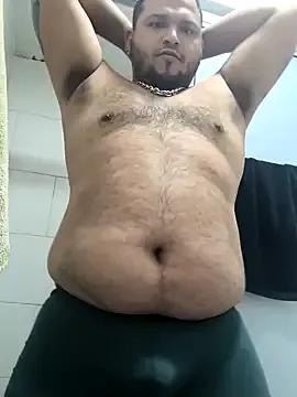 DannyBearrr on StripChat 