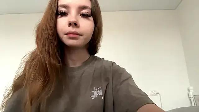 EhtelBiondi — Show legs