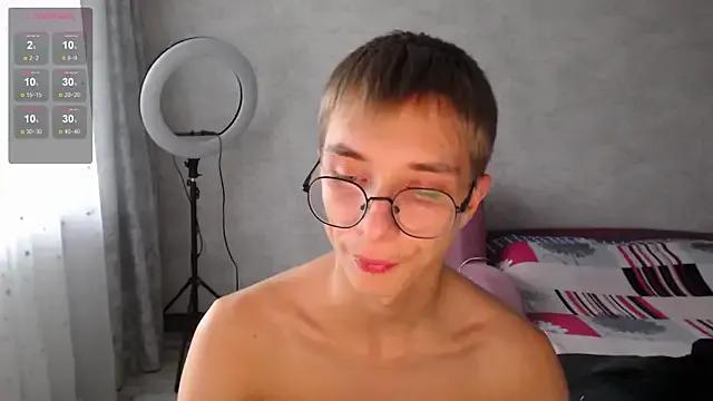 glasses_cat — Cum show