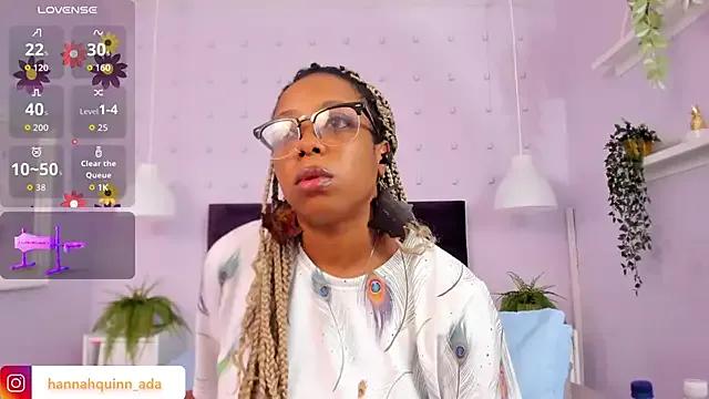 Hanaahquinn on StripChat 