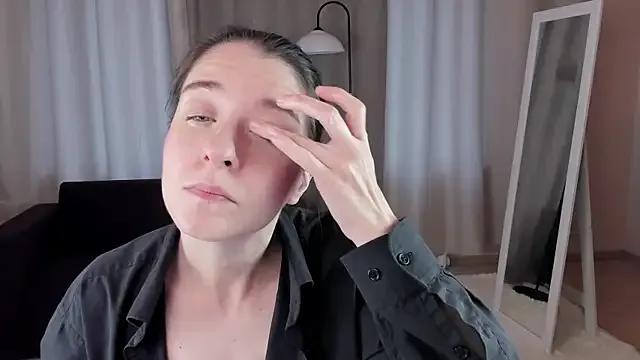 helentasty on StripChat 