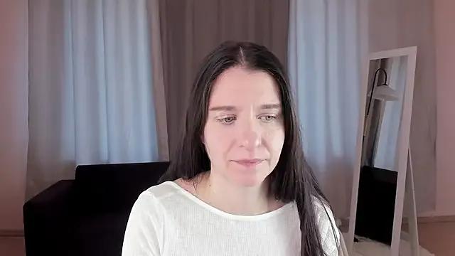 helentasty on StripChat 