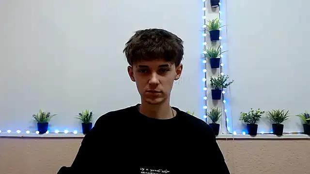 Hoot_Dude_ on StripChat 