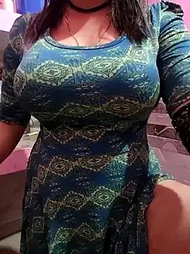 husa_Malikaa — boobs show