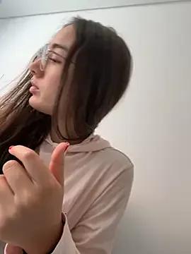 Innerpeace_ on StripChat 