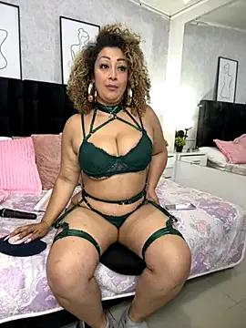 Katti_Barrera on StripChat 