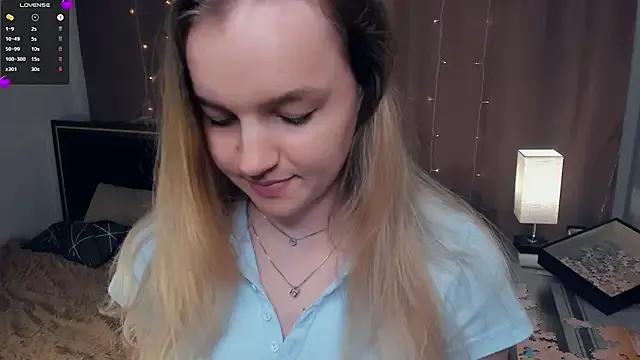 KerenFurguson on StripChat 