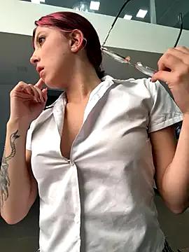 l0lita_sweet — I show my small tits in public