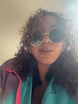 lauraltt — spank my tits and domi control