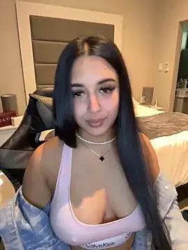LilMisIndianx — But plug+spread legs play pussy