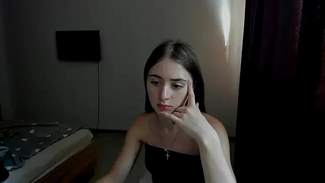 LilyHaart on StripChat 