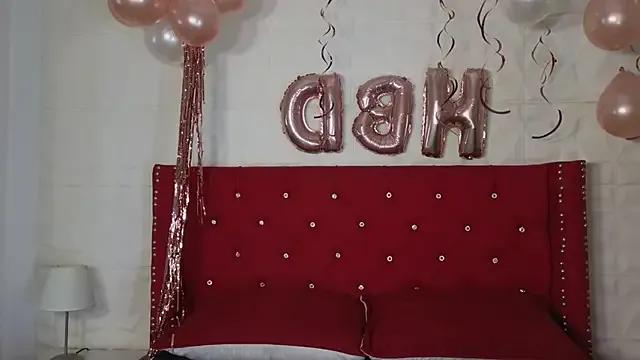 Lucy_n_pink — Private on StripChat