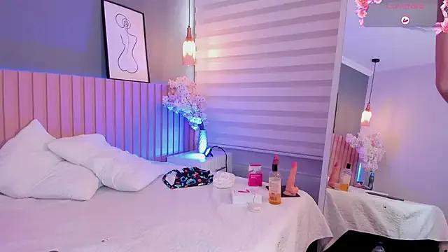 Maraia_Ford on StripChat 