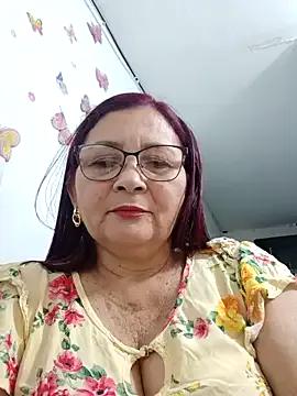 marfil_milf — Jugar con un dildo en mi  coo