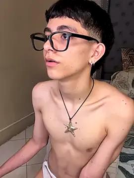 Matty_Sparkk on StripChat 
