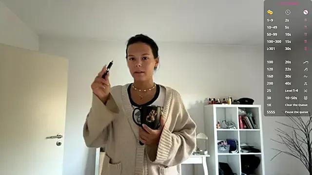 MaydaCornwall — Suck my sweet finger <3