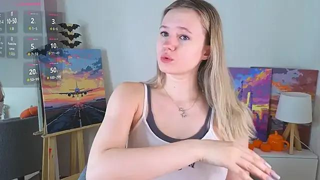 MaydaFoulk — Put My Hand Under Wet Panties