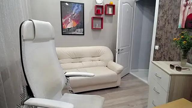 Milla_Cutie18 on StripChat 