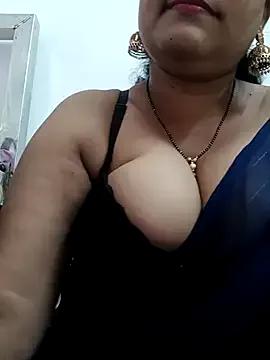 Nyra-23 — Freechat on StripChat