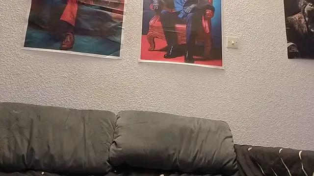 Oulola777 — anal lush3 femme fontaine