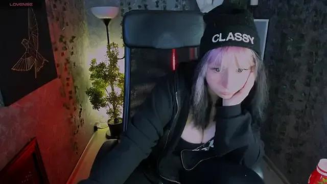 PeggyMcDean on StripChat 