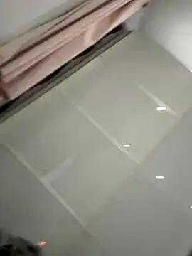 Poppy_frankie — Bendover and spread, then naked 2min