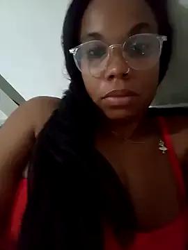 Prettahsantos29 — Freechat on StripChat