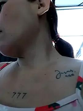 Queen_lorena on StripChat 