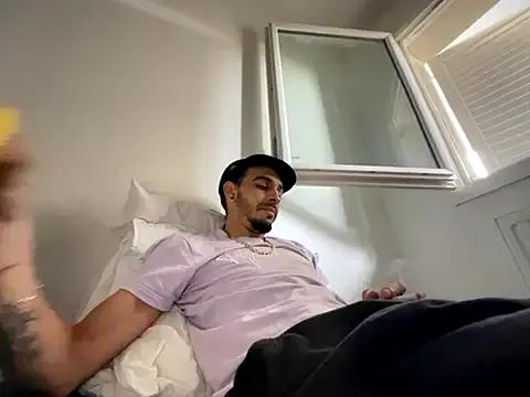 Rebeu313 — ejac plus vido au derniers tips