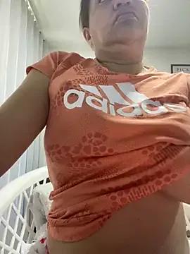 ruby_santana777 — BOUNCING GET OUT TITS