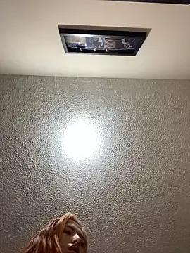 Sallem_Pink on StripChat 