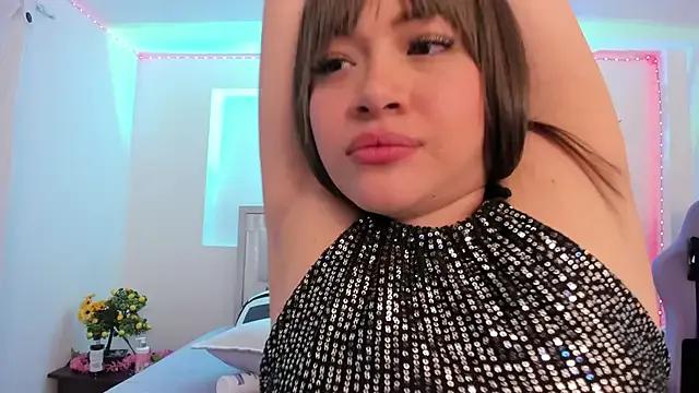 Samanta_roberts1 on StripChat 