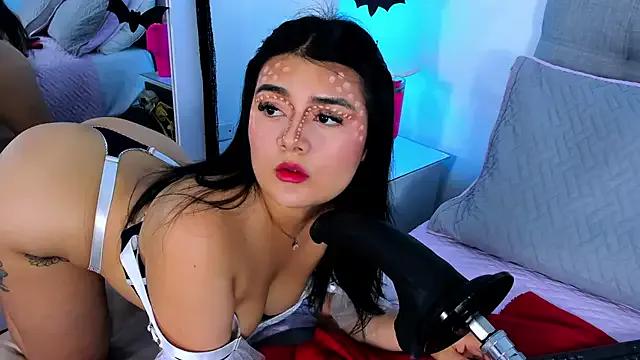 Samantha__Vega on StripChat 