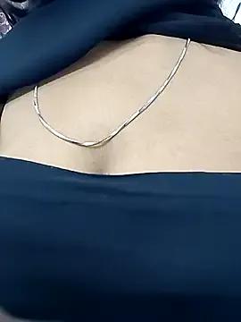 SEEMA_127 —  sari remove