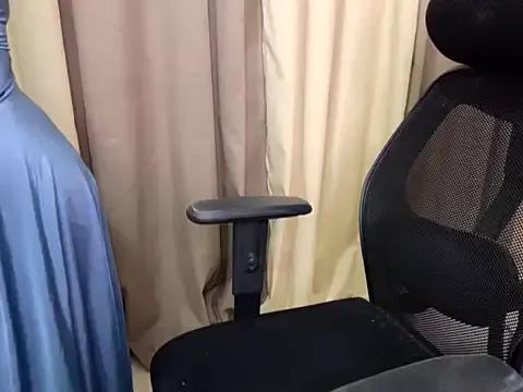 sizzling_alice on StripChat 