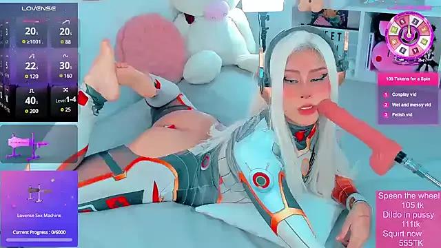 sweetalienn on StripChat 