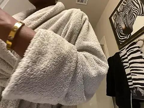 wynterheat — 2 tkn turnup! | Shower  and Shine 