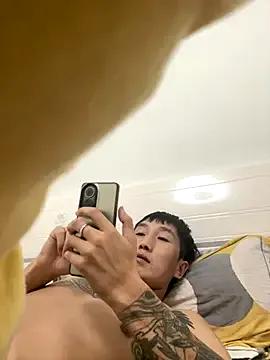 YJBJ258258 — Freechat on StripChat