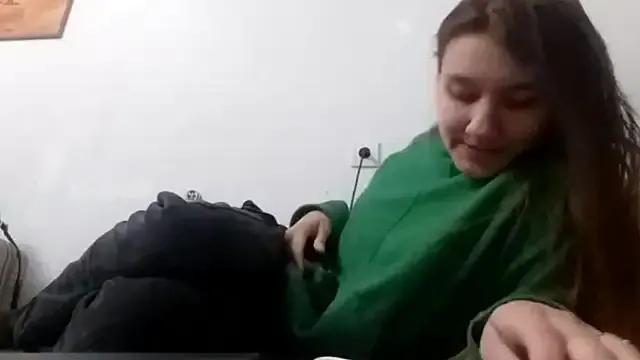 Zizi_Zuzu on StripChat 