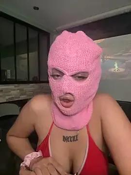 zoeypink — me tape fort les fesses